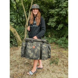 Cestovní taška se stolkem Giants Fishing X-Large Carp Carryall + Table