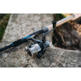 Prut Garbolino Proxima JetSpin Tele M 2,40m 10-30g + naviják Strike 301 FD