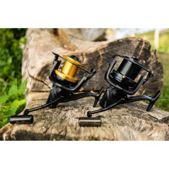 Naviják Giants Fishing XRS FD 9000 + zlatá cívka 10000 ZDARMA!