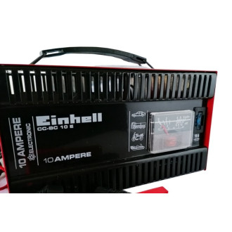 Elektronická nabíječka akumulátorů 12V / max. 6A